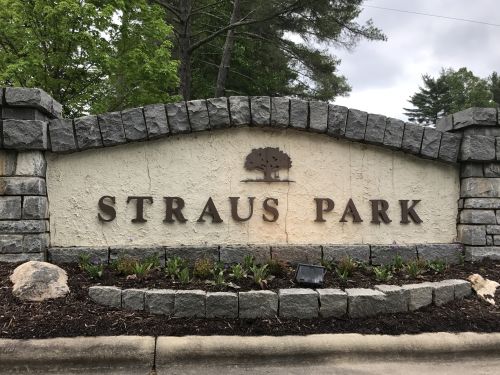 Straus Park